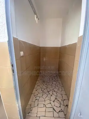 3chbre Villa dans Grand-Bassam à Vendre