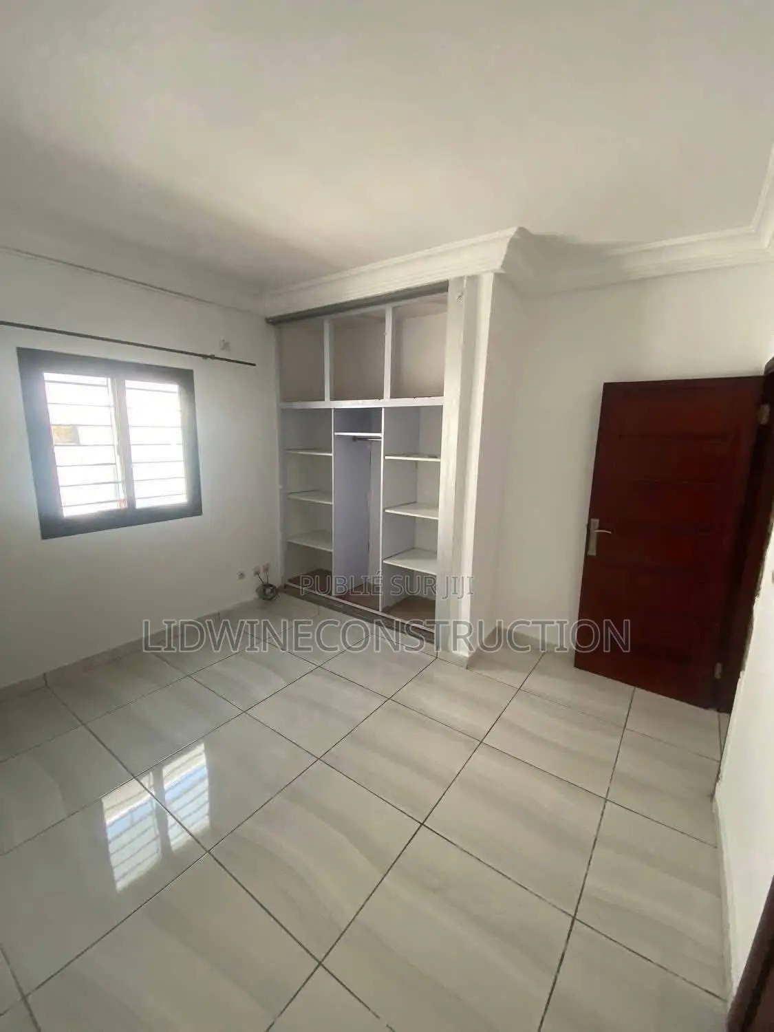 3chbre Villa dans Grand-Bassam à Vendre