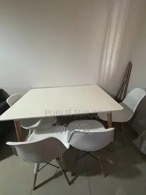 Grande Table a Manger Blanche+ Ses 4 Chaises