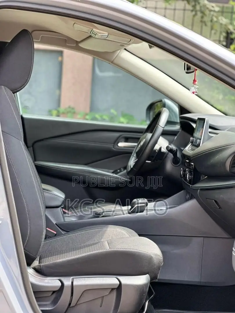 Nissan Qashqai 2025 Gris