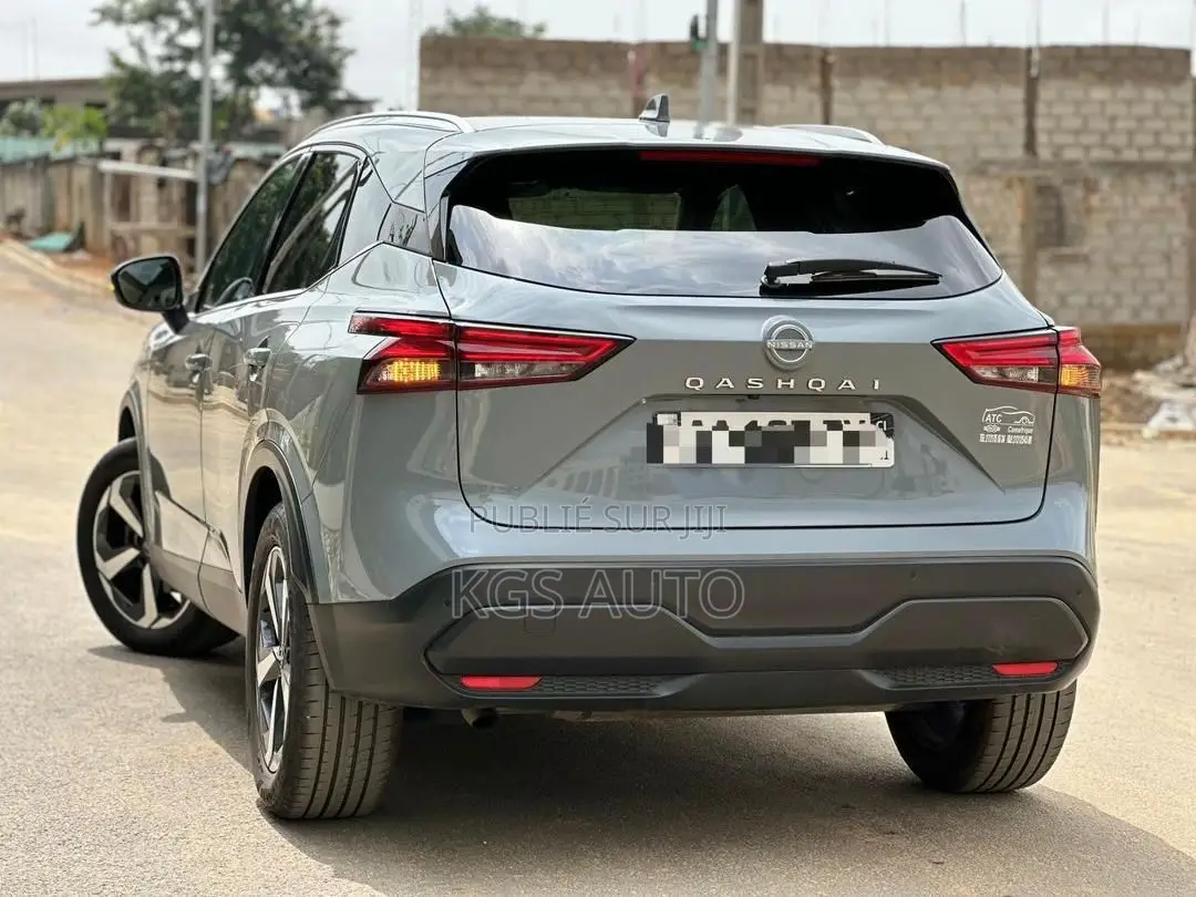 Nissan Qashqai 2025 Gris