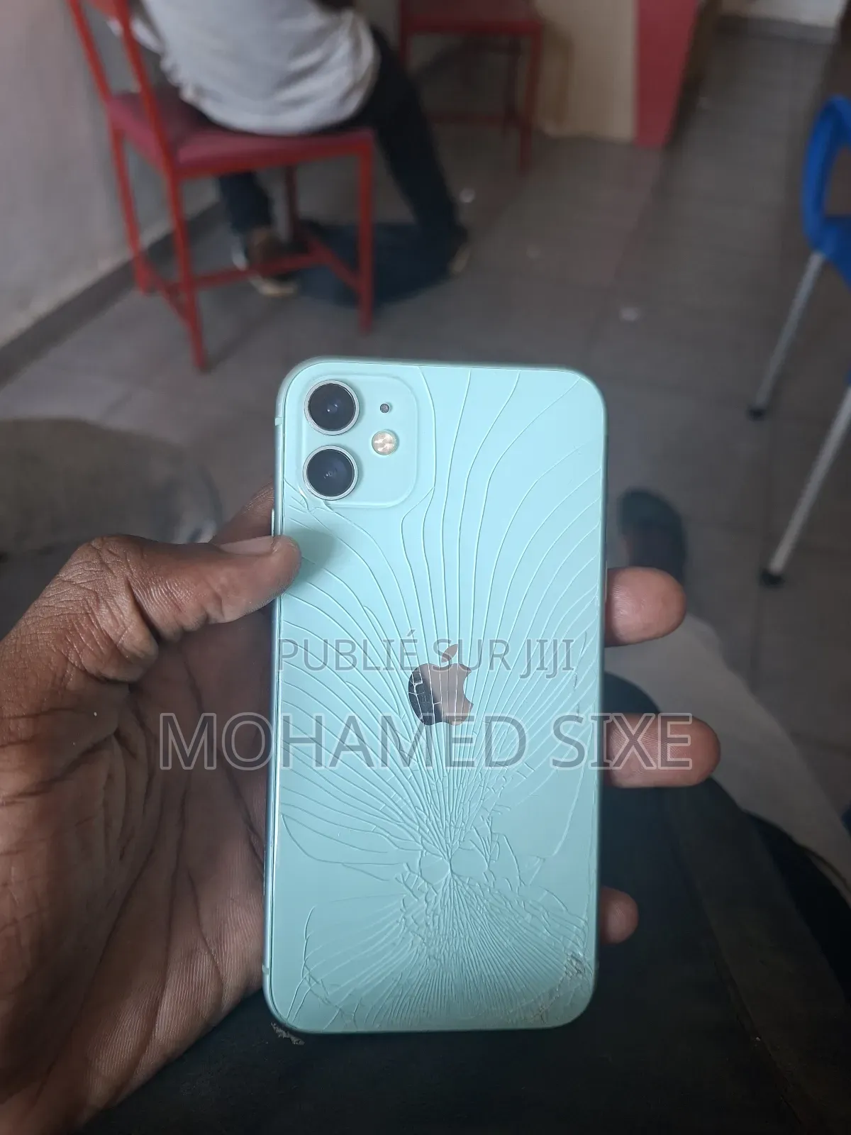 Apple iPhone 11 64 GB Autre