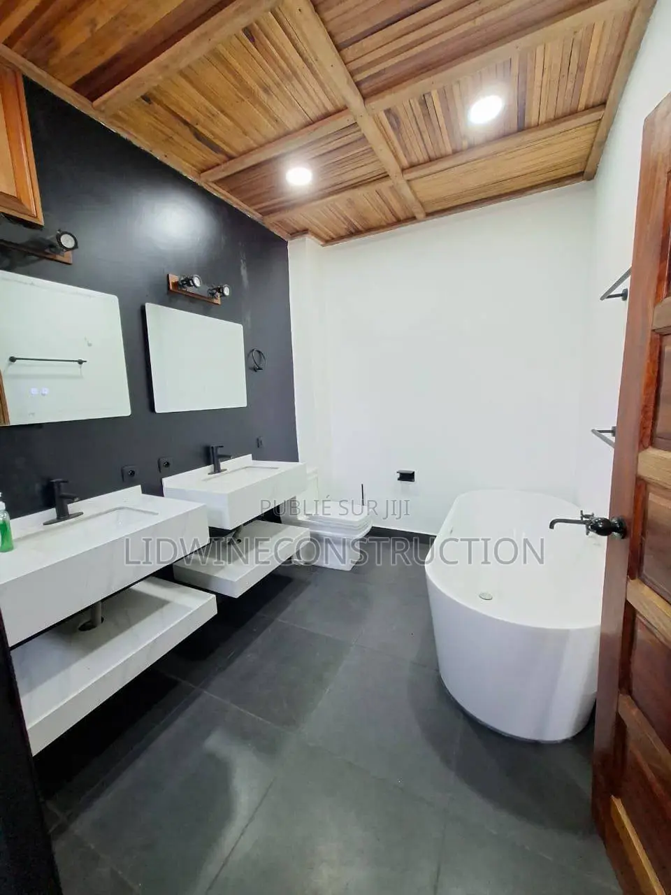 4chbre Villa dans Bingerville à Vendre