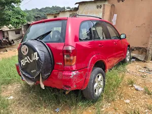 Toyota RAV4 200 4X4 2008 Rouge