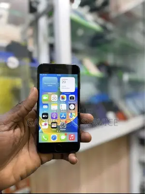 Nouveau Apple iPhone 8 64 GB Noir