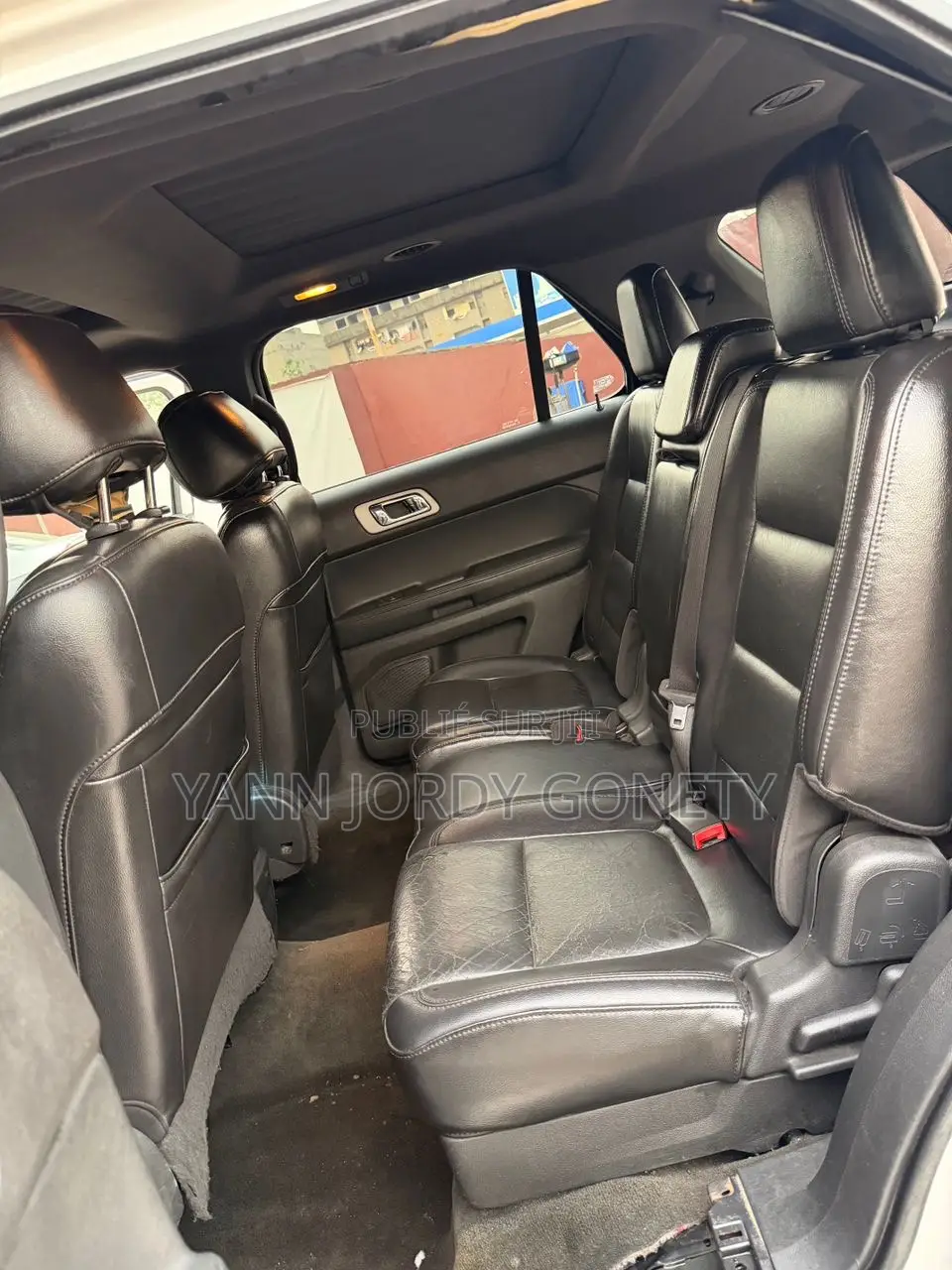 Ford Explorer 2011 Blanc