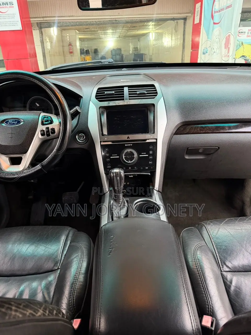 Ford Explorer 2011 Blanc