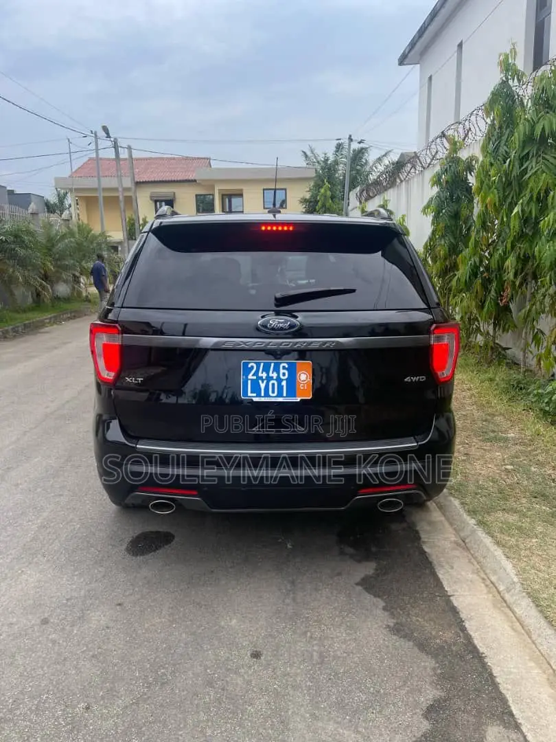 Ford Explorer 2018 Noir