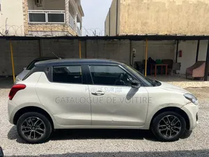 Suzuki Swift 2023 Blanc