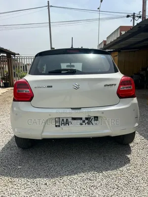 Suzuki Swift 2023 Blanc