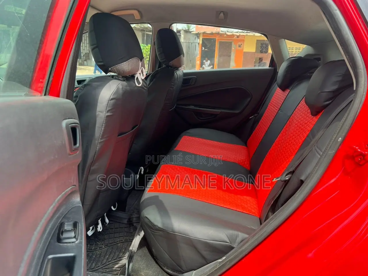 Ford Fiesta 2012 Rouge