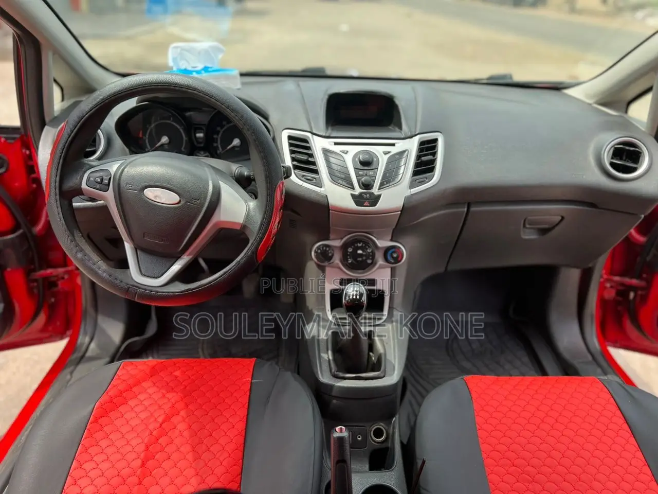 Ford Fiesta 2012 Rouge