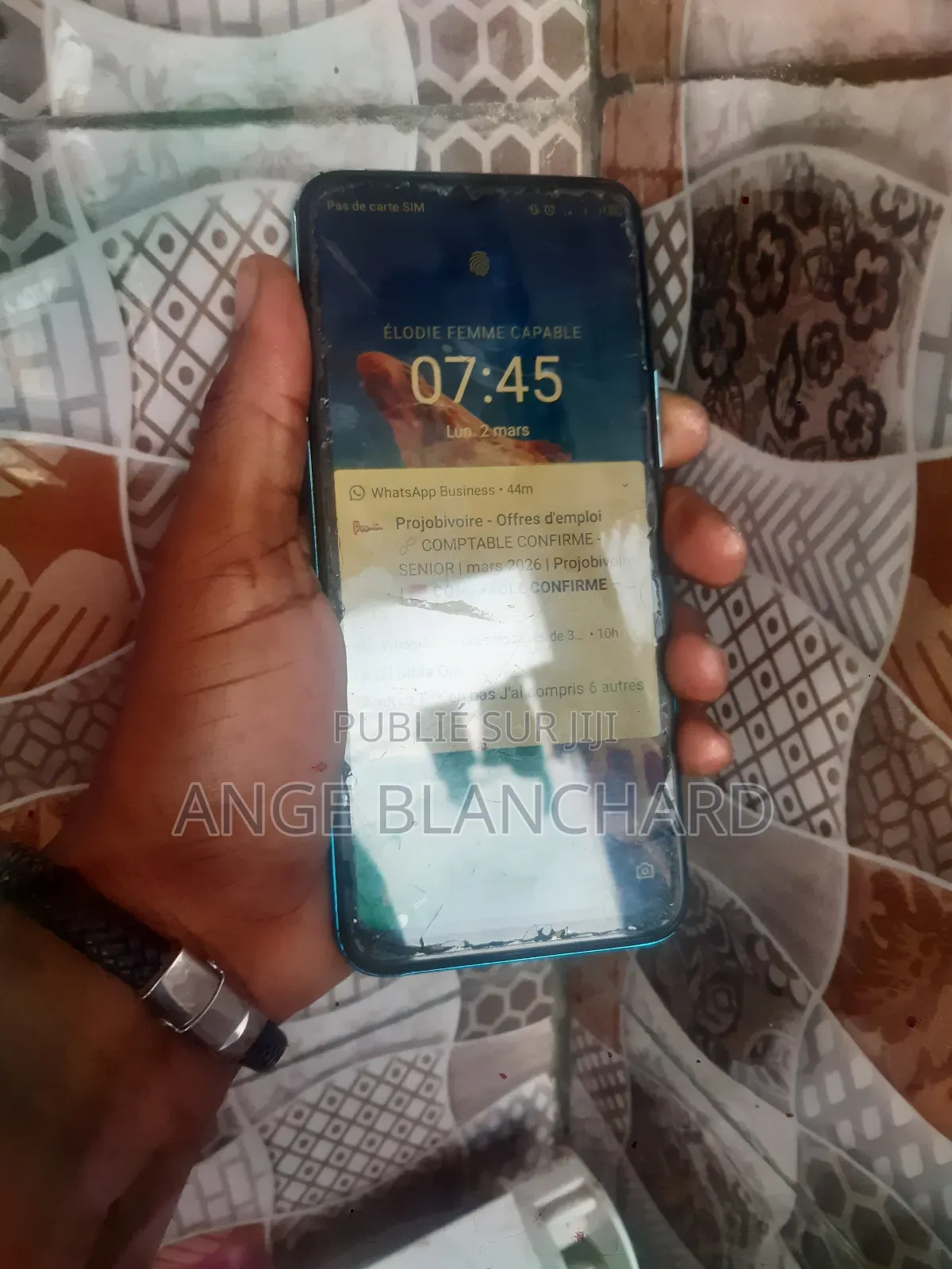 Itel P37 32 GB Bleu