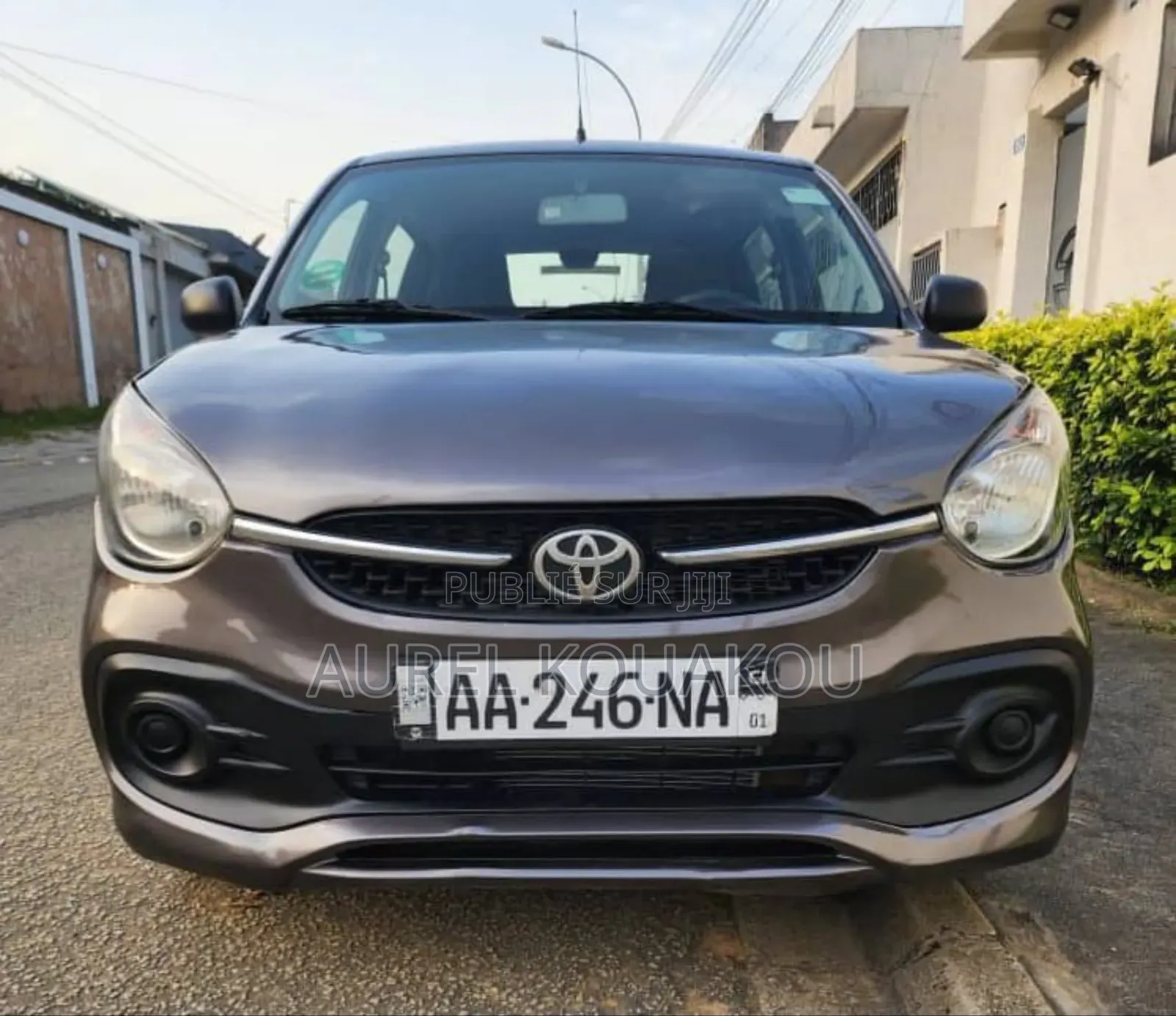 Toyota Vitz 2020 Gris