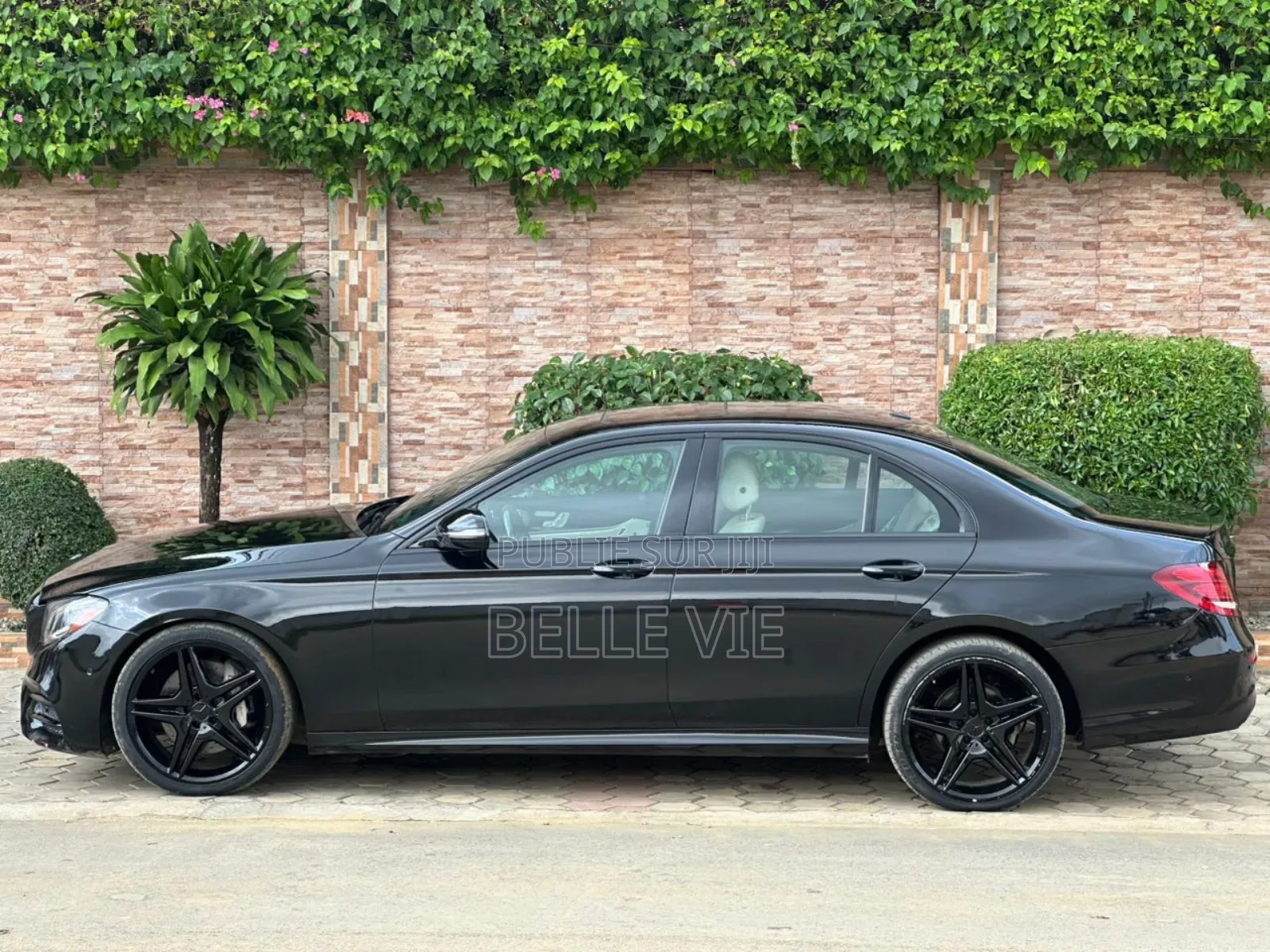 Mercedes-Benz E300 2018 Noir