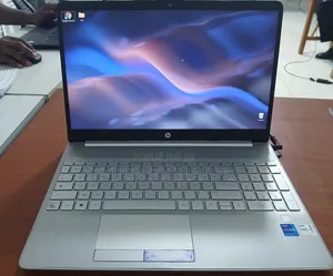 Ordinateur portable HP 15-dy1031wm 12GB Intel Core i7 HDD 1T