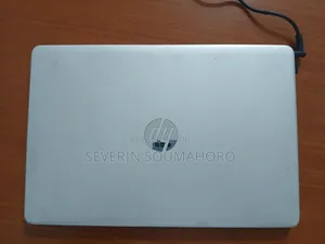 Ordinateur portable HP 15-dy1031wm 12GB Intel Core i7 HDD 1T