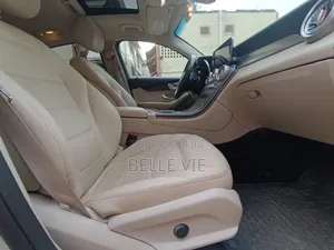 Mercedes-Benz GLC-Class 2020 Beige