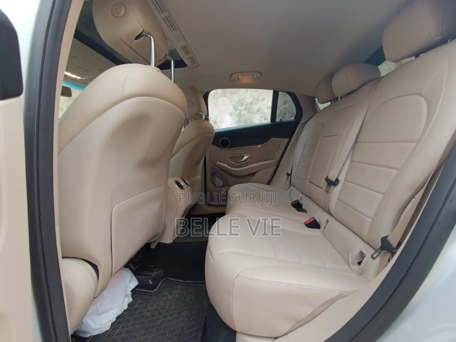 Mercedes-Benz GLC-Class 2020 Beige