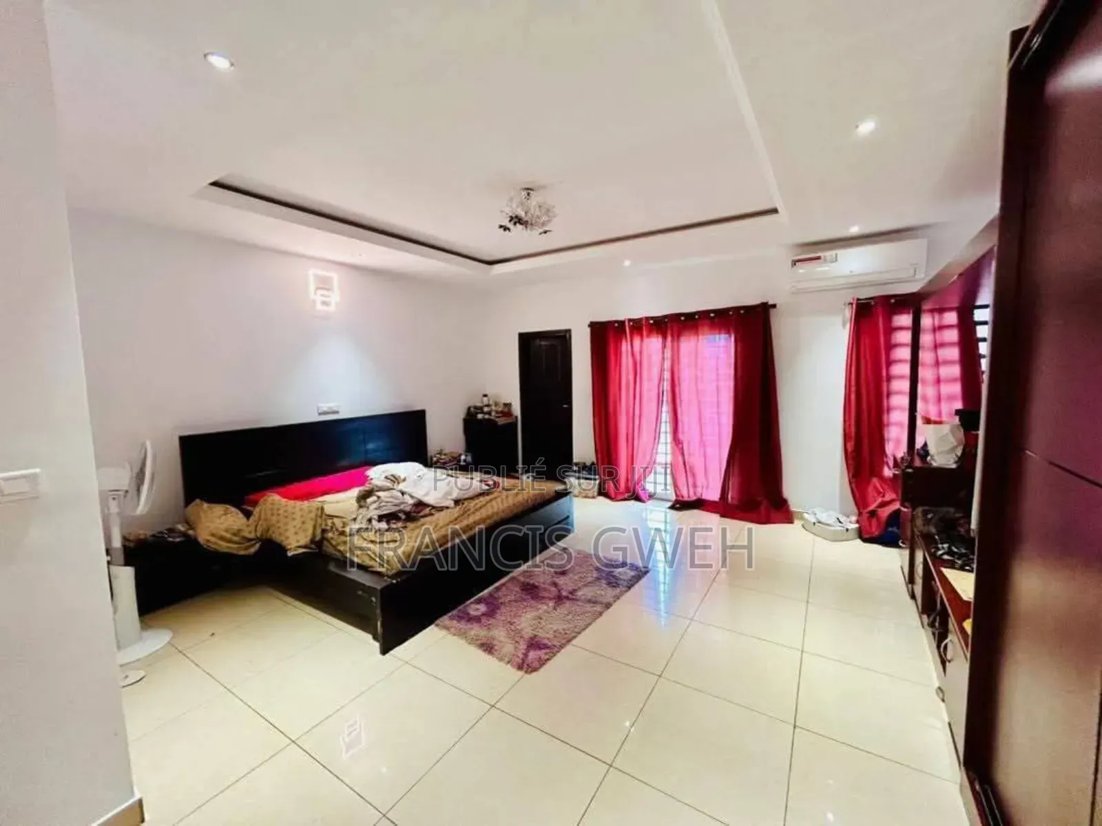 7chbre Duplex dans Francis Gweh, Cocody à Vendre