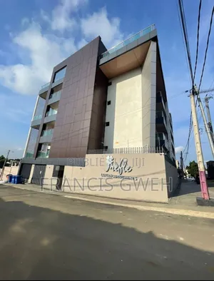 2chbre Appartement dans Francis Gweh, Cocody à Louer