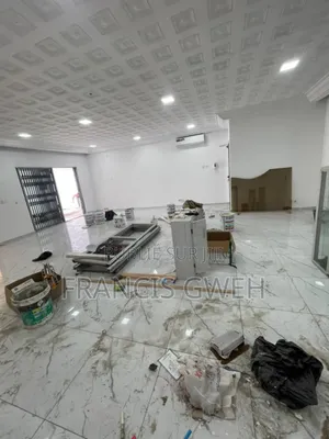 5chbre Duplex dans Francis Gweh, Cocody à Louer