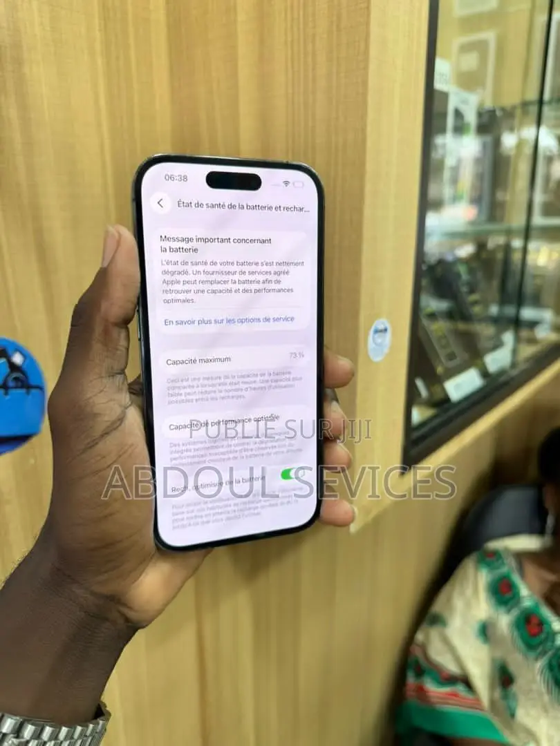 Nouveau Apple iPhone 14 Pro 128 GB Noir