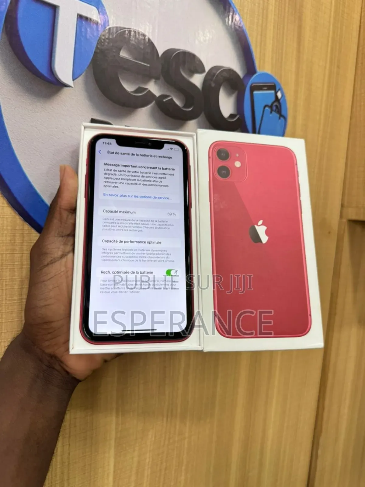 Apple iPhone 11 64 GB Rouge