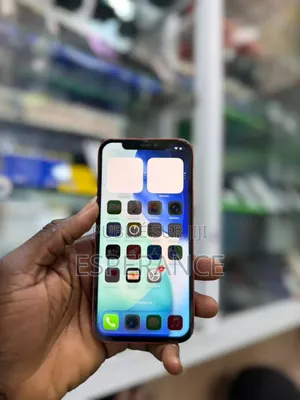 Apple iPhone 12 64 GB Rouge