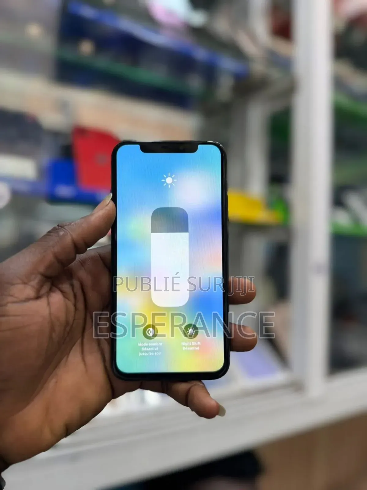 Apple iPhone X 64 GB Noir