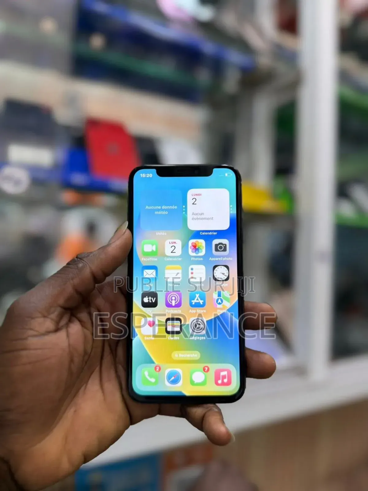 Apple iPhone X 64 GB Noir