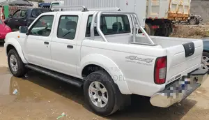 Nissan Hardbody 2022 Blanc