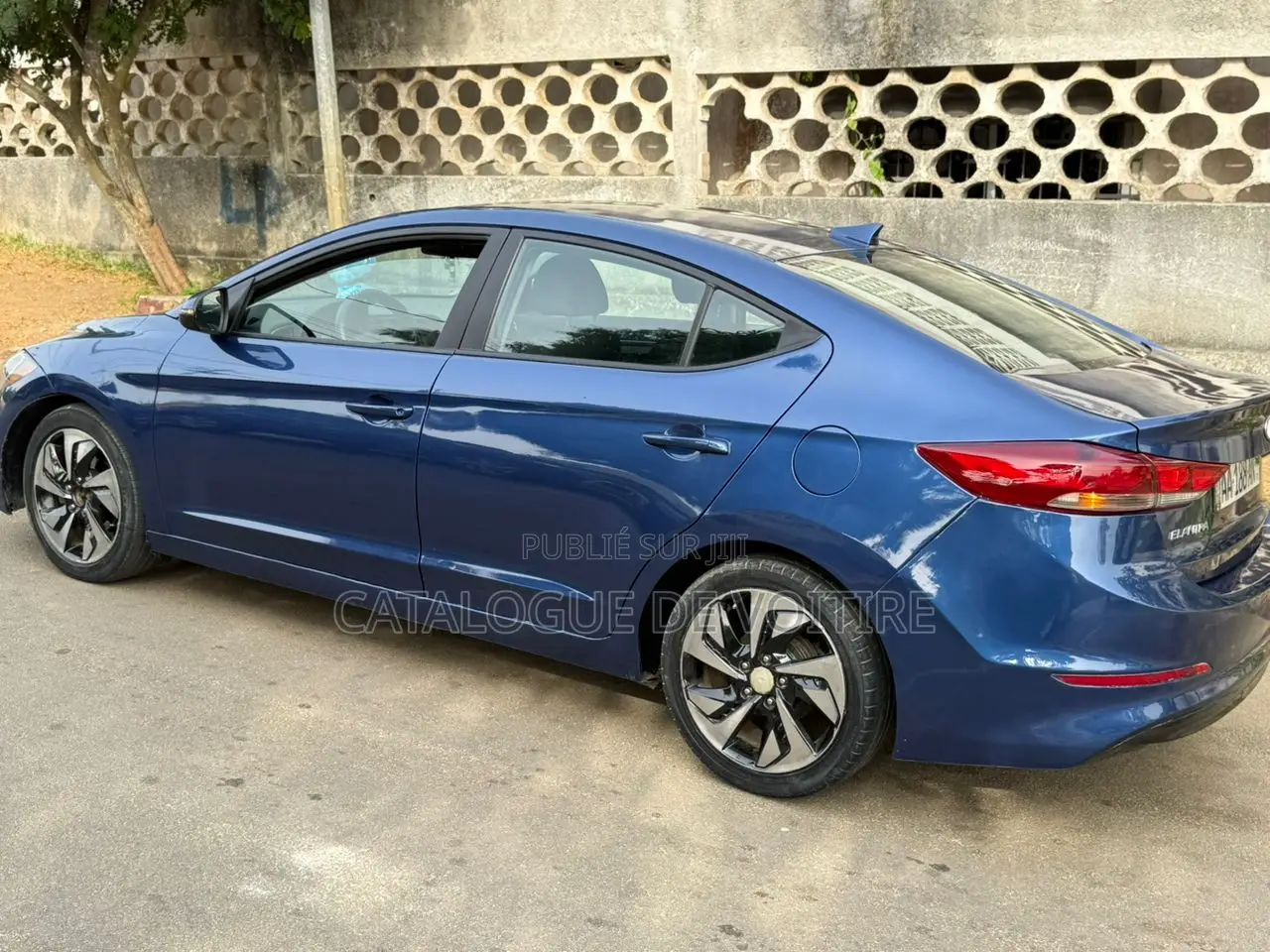 Hyundai Elantra 2018 Bleu