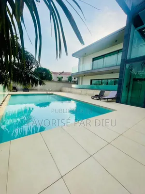 3chbre Appartement dans Cocody à Louer