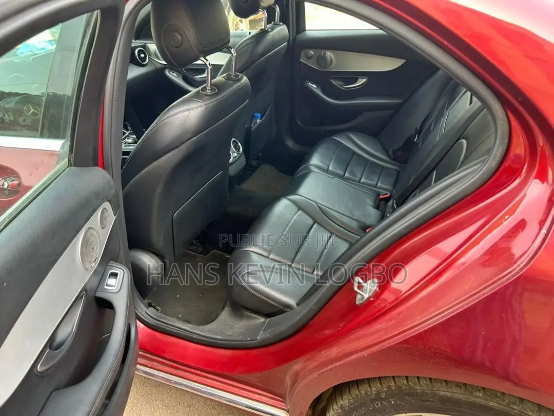 Mercedes-Benz C300 2018 Rouge
