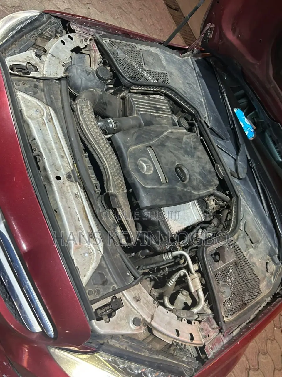 Mercedes-Benz C300 2018 Rouge