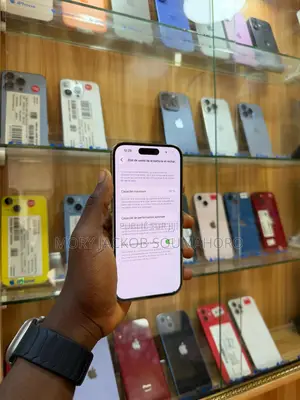 Nouveau Apple iPhone 14 Pro 128 GB Doré