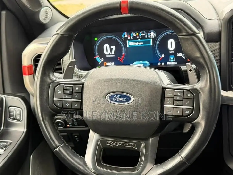 Ford F-150 2024 Noir