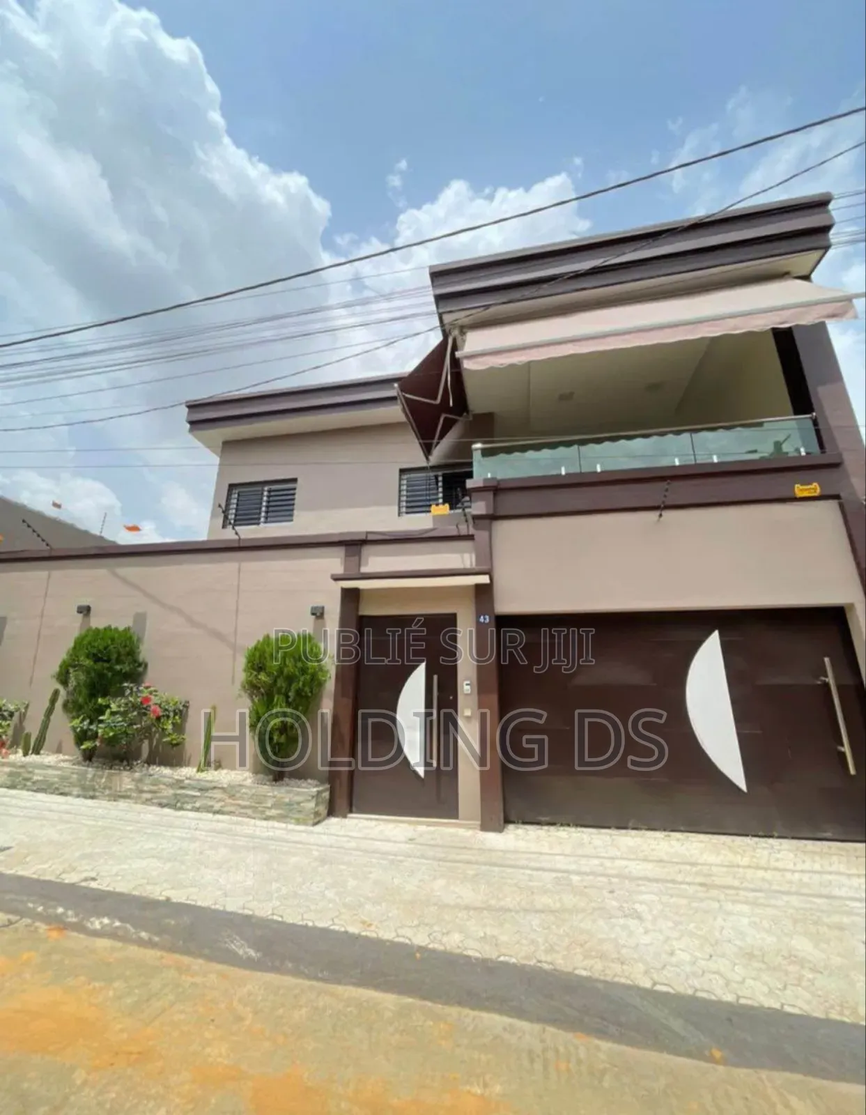 Furnished 5chbre Duplex dans Location Immobilière, Cocody à Louer