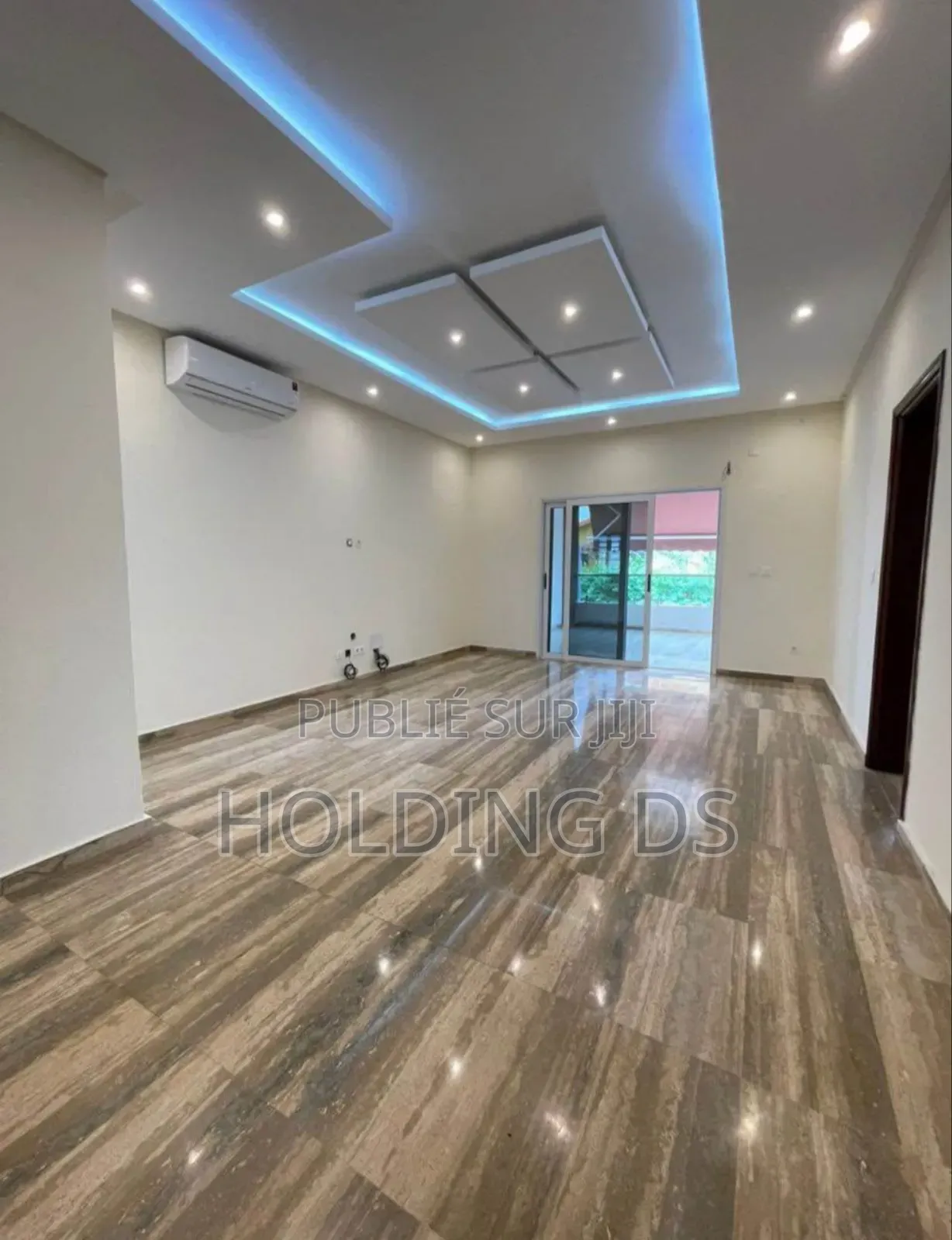 Furnished 5chbre Duplex dans Location Immobilière, Cocody à Louer