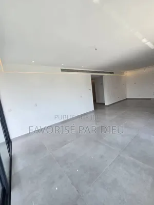 3chbre Appartement dans Marcory à Louer