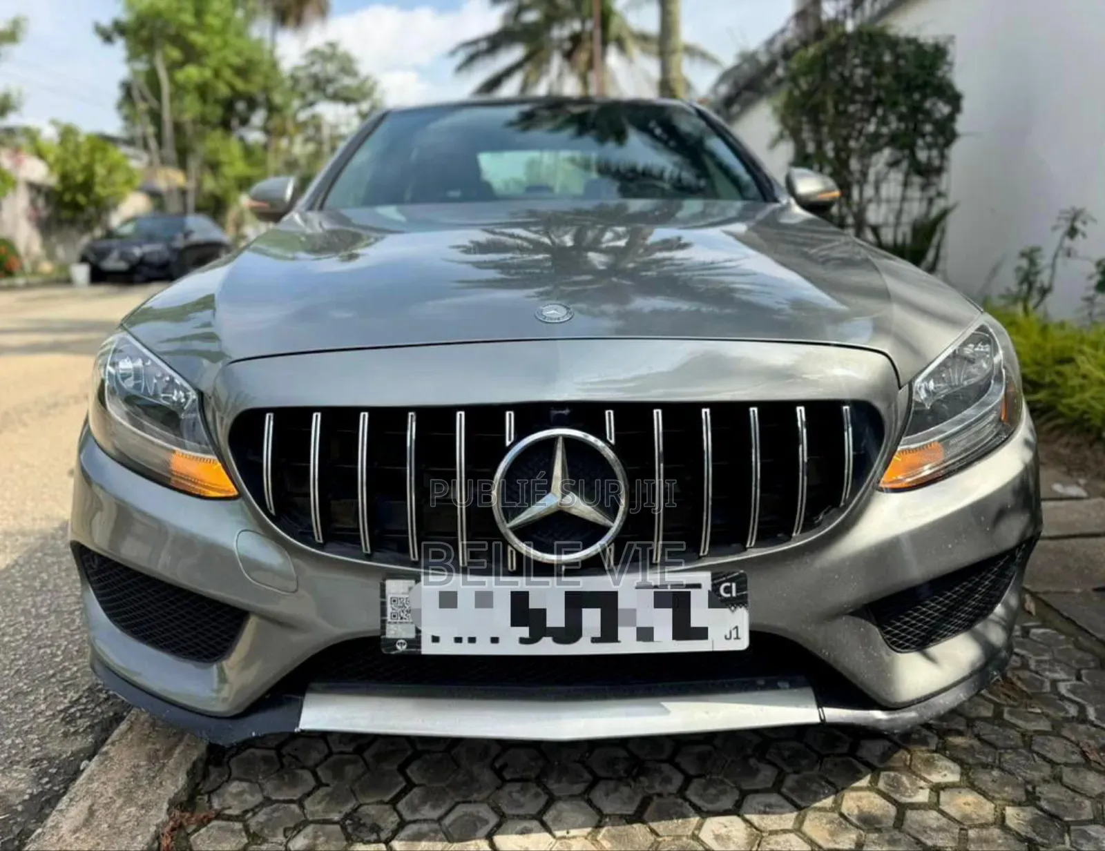 Mercedes-Benz C300 Base 4Matic Sedan AWD (2.0L 4cyl 7A) 2017 Beige