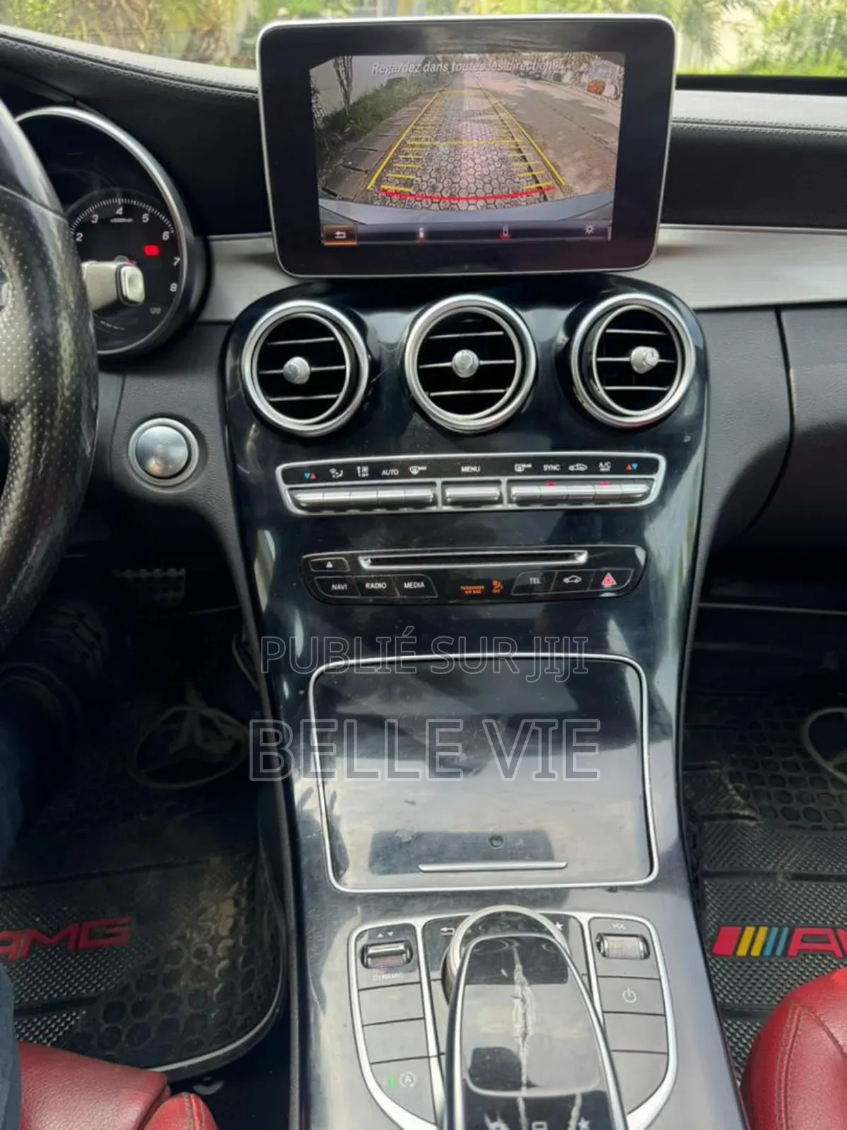 Mercedes-Benz C300 Base 4Matic Sedan AWD (2.0L 4cyl 7A) 2017 Beige