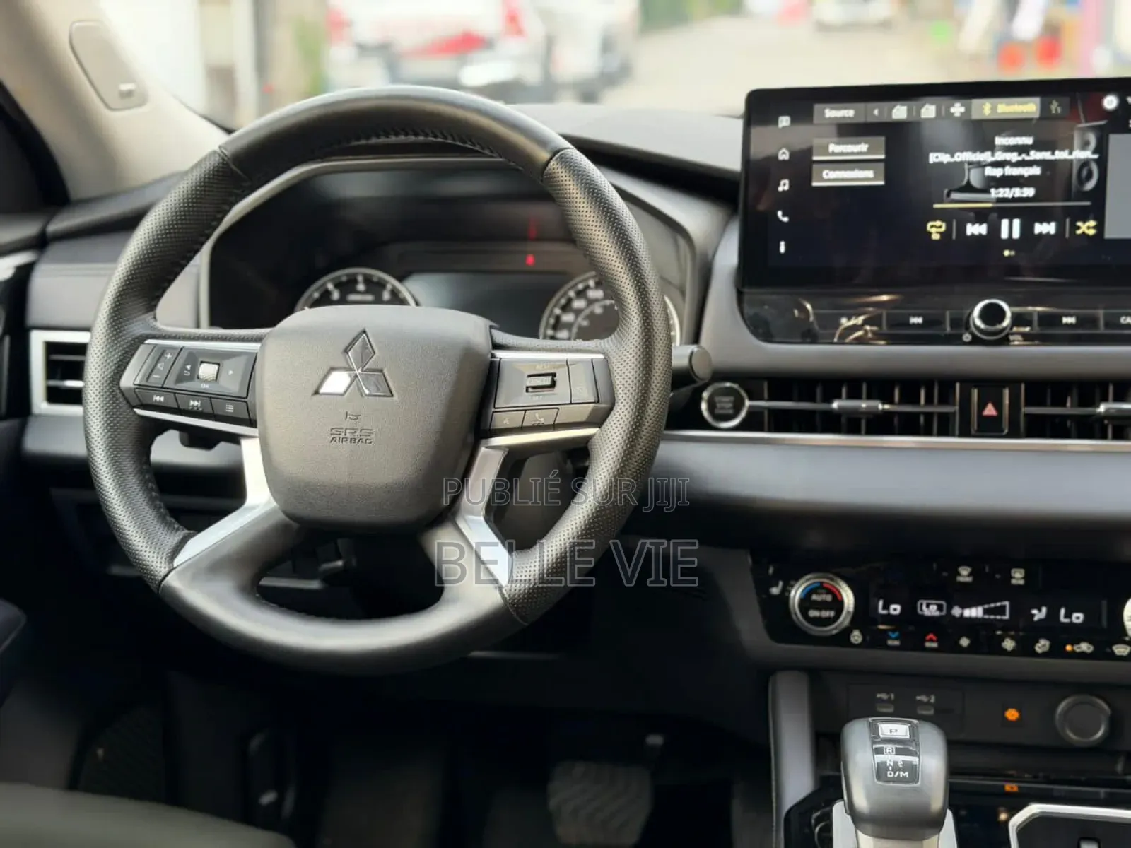 Mitsubishi Outlander ES 2025 Rouge