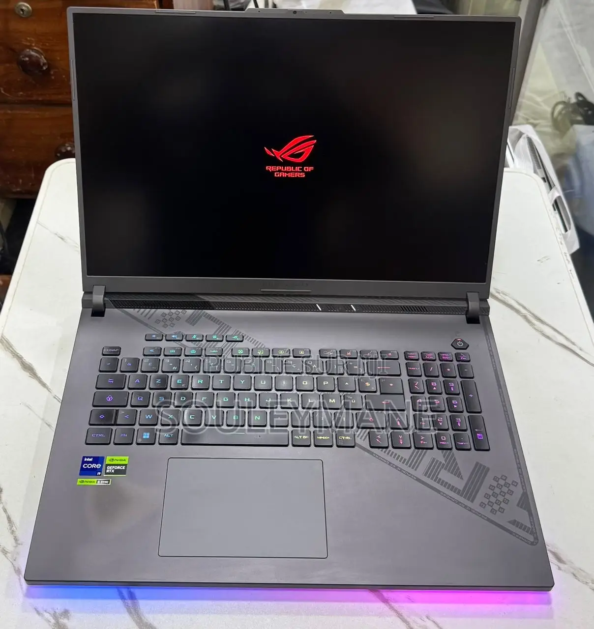 Ordinateur portable Asus ROG Strix G731G 32GB Intel Core i9 SSD 1T