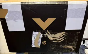 Nouveau Ordinateur portable HP Victus 15 16GB Intel Core i7 SSD 512GB