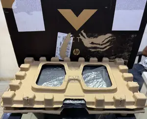 Nouveau Ordinateur portable HP Victus 15 16GB Intel Core i7 SSD 512GB