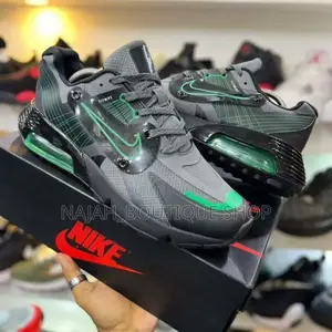 Nike Air Max Flywire