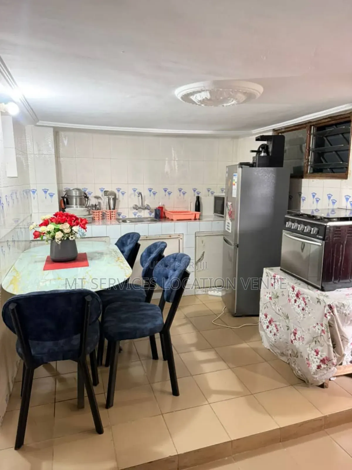 Furnished 1chbre Appartement dans Mt Services Location, Cocody à Louer