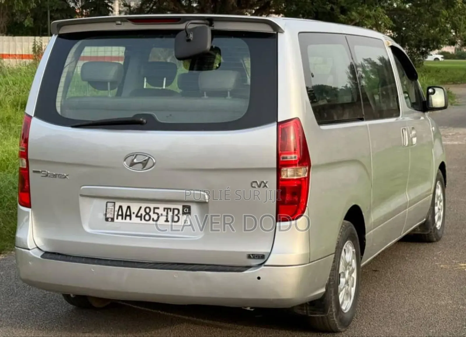 Hyundai Starex 2018 Argenté